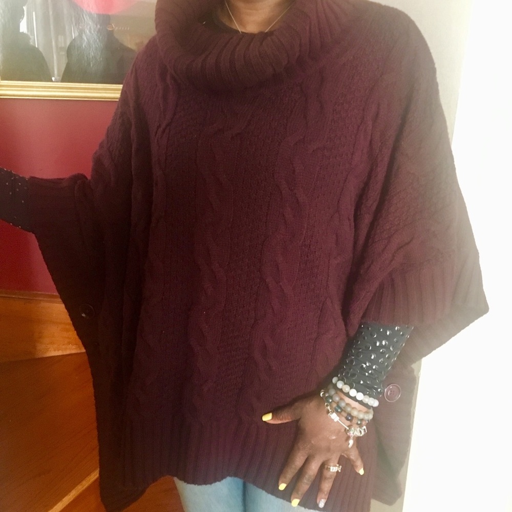 New York and company burgundy sweater
